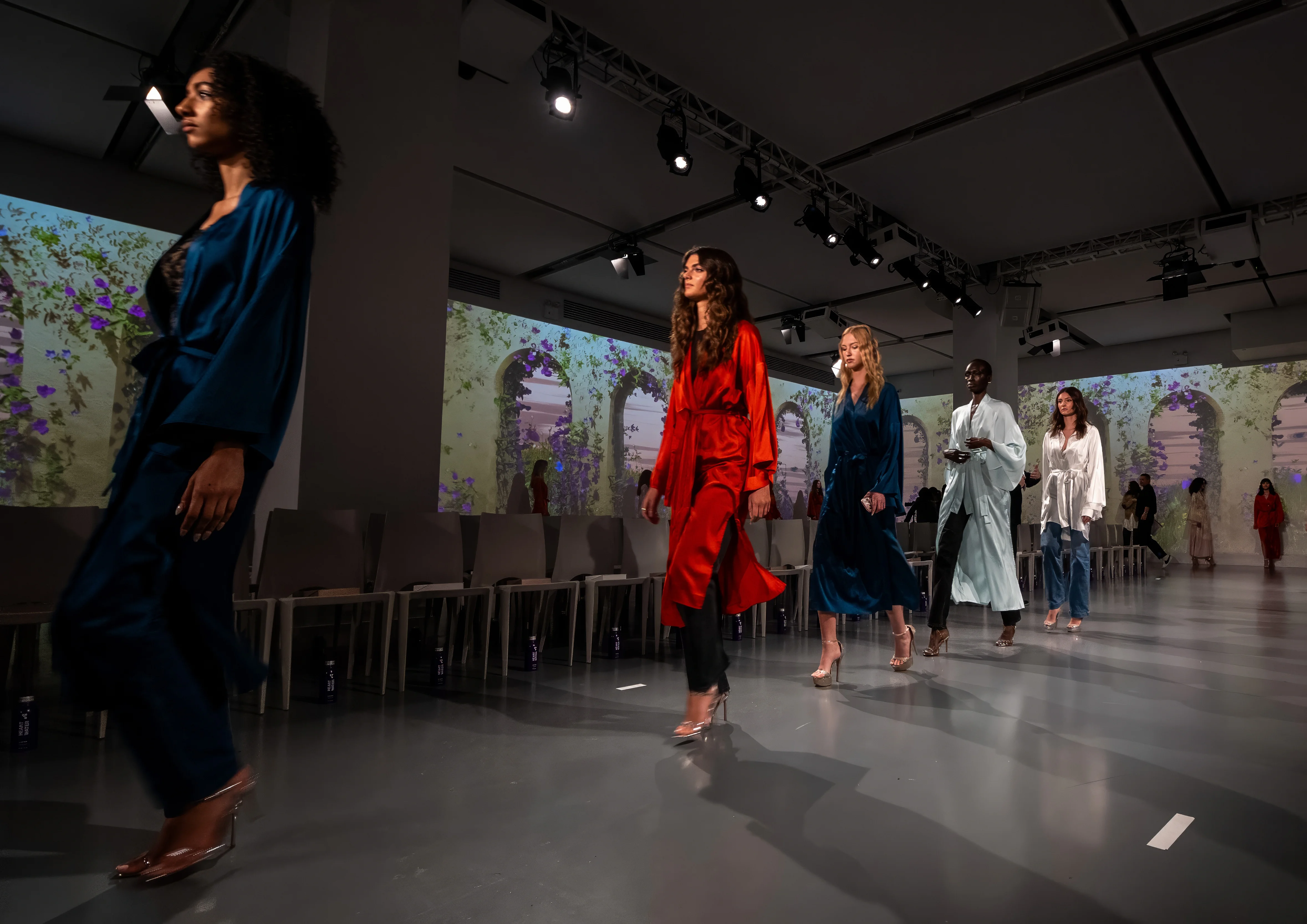 Ines Di Santo Runway