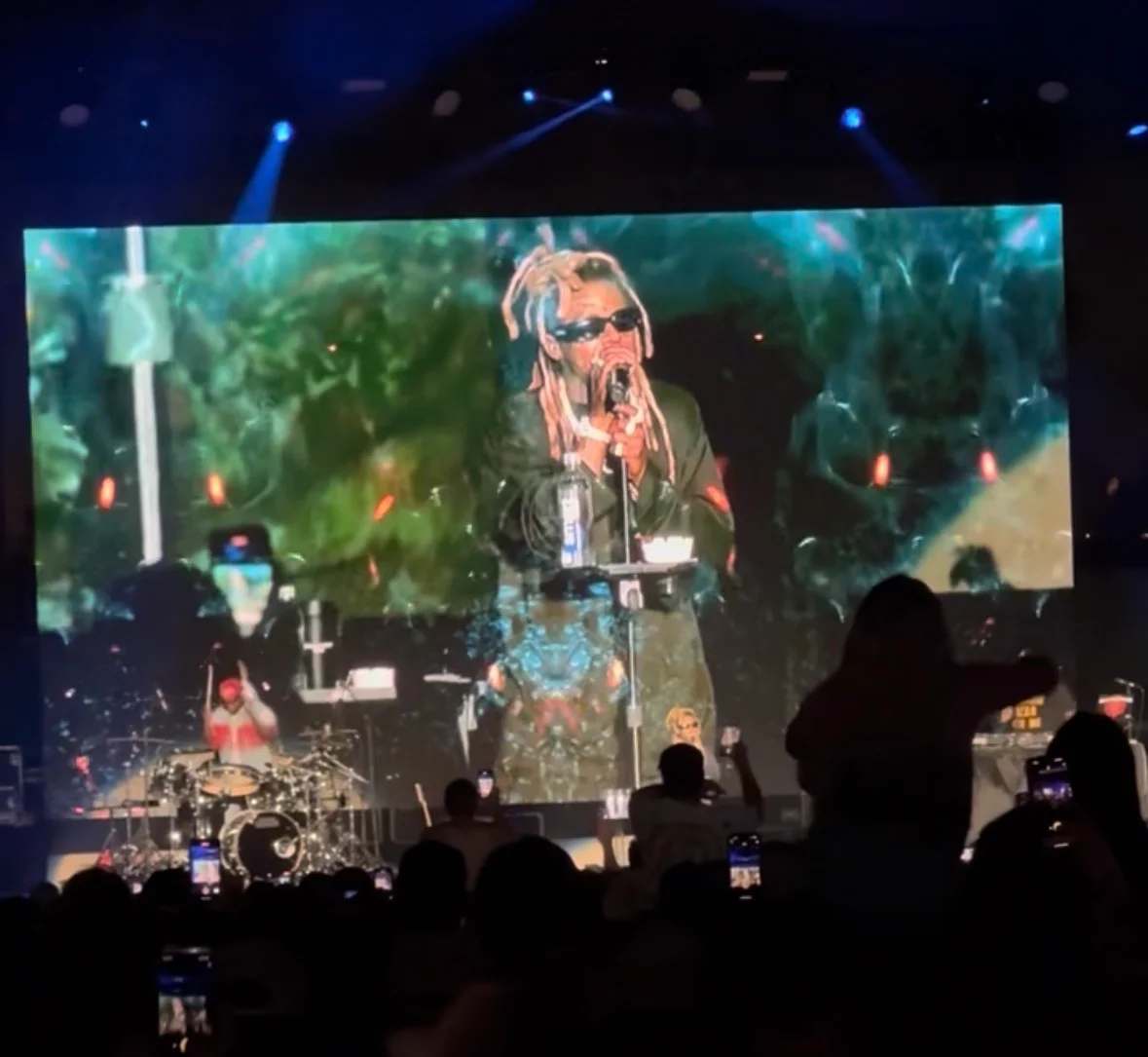 Lil Wayne stage visual with custom TouchDesigner treatment